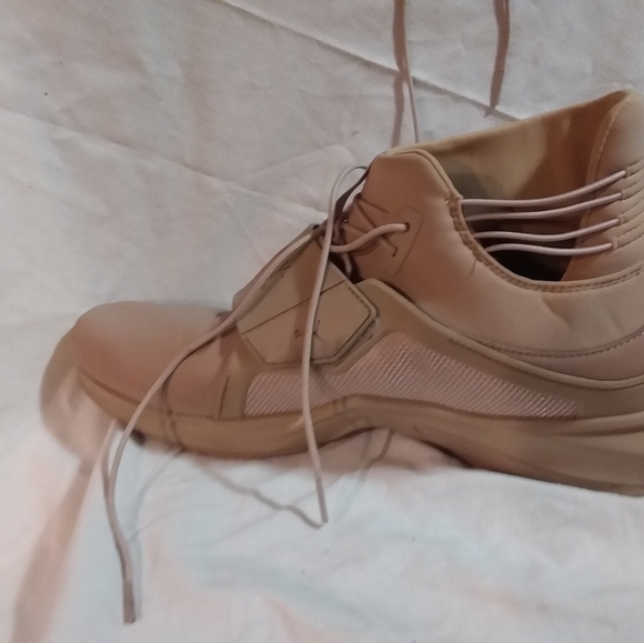 FENTY/PUMA BY RIHANNA MENS TAN size 14 preowned - Picture 3 of 7